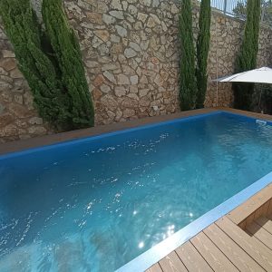 בריכה 2*2 עומק 0.9